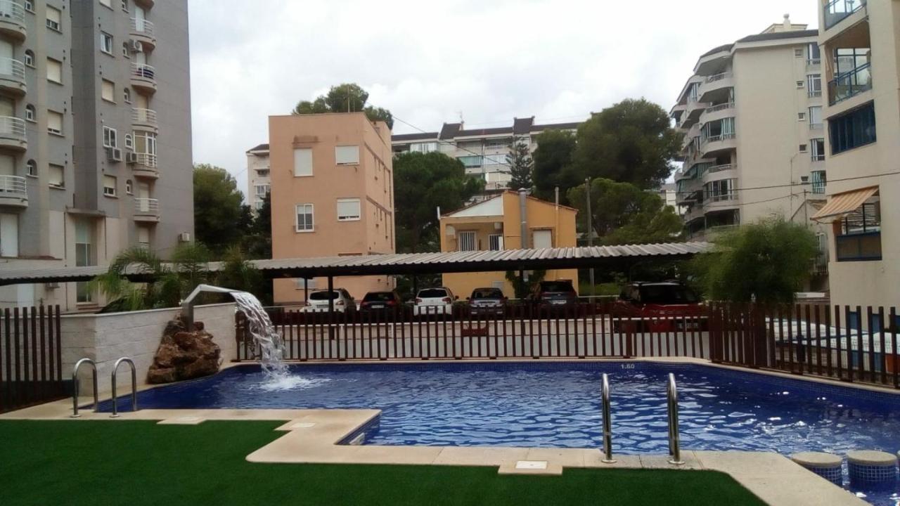 Edificio Attikos - Solo Familias Gandía Exterior foto